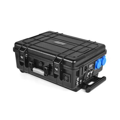 Charge de la centrale électrique portative au lithium avec la batterie Lifepo4 110v 220v 2500w