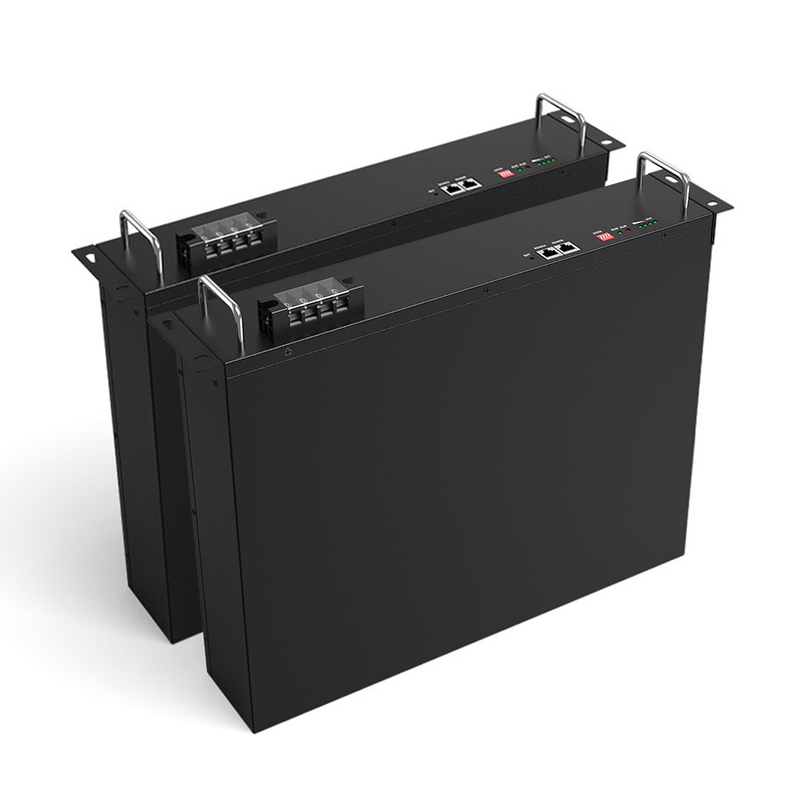 Batterie rechargeable au lithium-ion LiFePO4 48V 50Ah de ventes chaudes pour le stockage d'énergie solaire